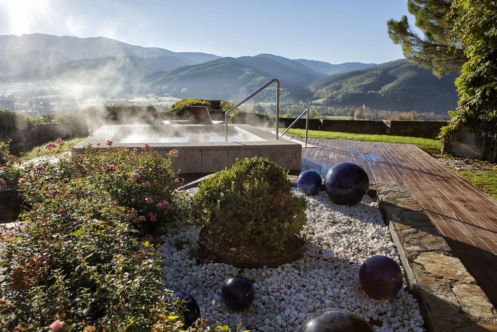 El Castell De Ciutat - Relais & Chateaux La Seu d'Urgell Exteriér fotografie