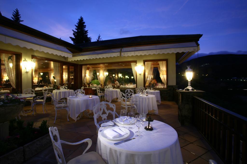 El Castell De Ciutat - Relais & Chateaux La Seu d'Urgell Exteriér fotografie