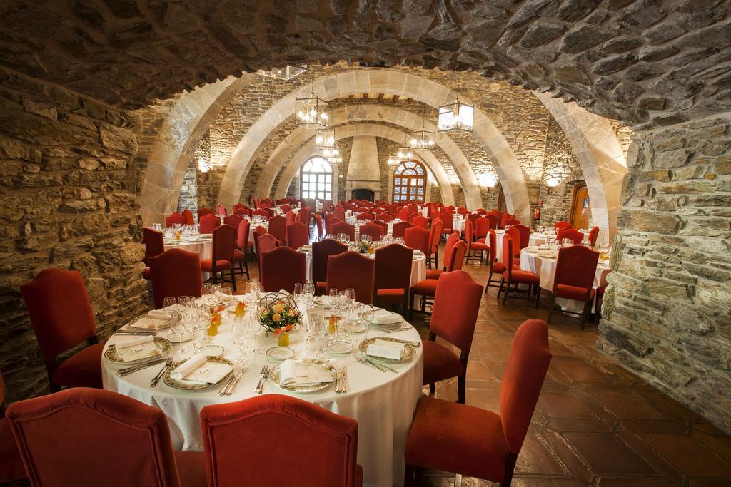 El Castell De Ciutat - Relais & Chateaux La Seu d'Urgell Exteriér fotografie